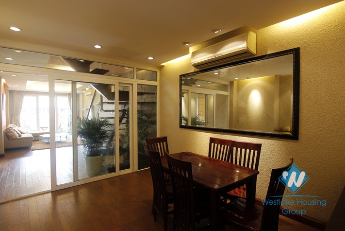 A cheap 3 bedroom duplex apartment for rent in city center