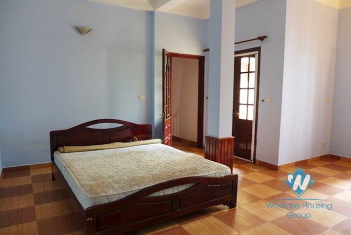 Nice house for rent in Dang Thai Mai st, Tay Ho district , Ha Noi