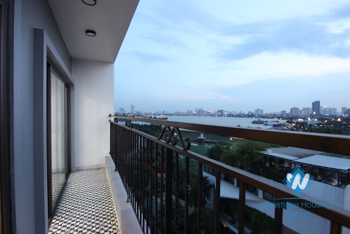 Lakeview and Brandnew 03 bedrooms penhouse for rent in Tay Ho area.