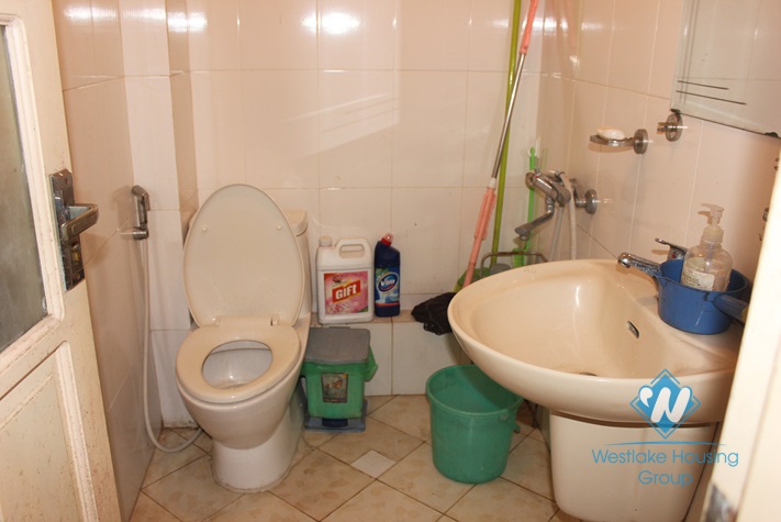 House for rent in Nghi Tam village, Tay Ho district, Hanoi