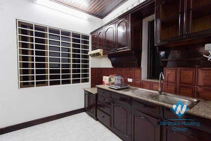 Fully furnished apartment with reasonable price in Hai Ba Trung district 