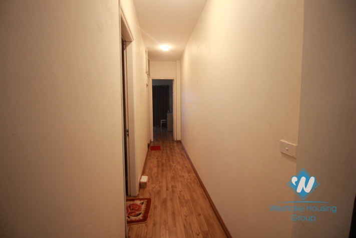 Cheap 02 bedrooms apartment for rent in Dang Thai Mai Street, Tay Ho District, Ha Noi