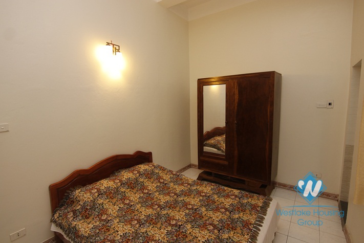 Three bedrooms house in Hoang Hoa Tham street, Ba Dinh district, Ha Noi.