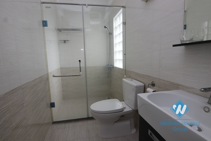 Three bedrooms house in Hoang Hoa Tham street, Ba Dinh district, Ha Noi.