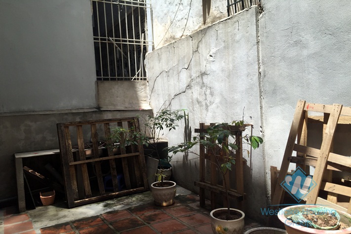 5 floors house with cheap price for rent in Dong Da,Hanoi