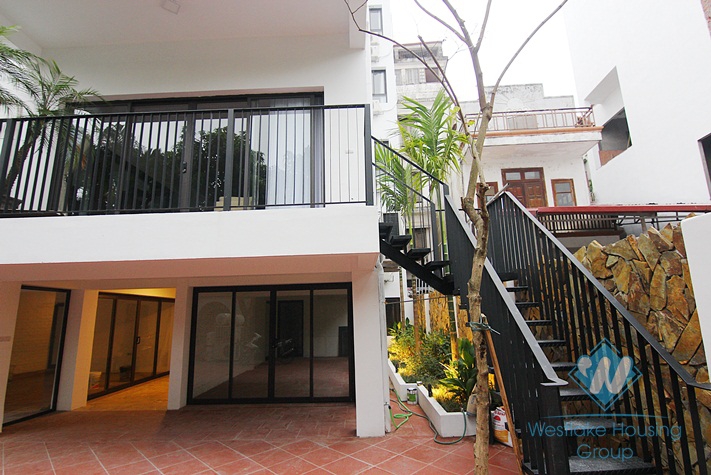 Beautiful apartment for rent near Tay Ho lake in Tay Ho, Hanoi