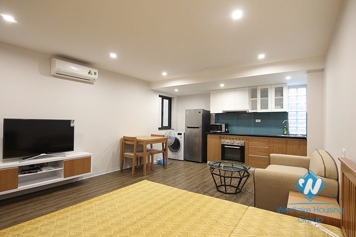Clean and new apartment in To Ngoc Van st for rent
