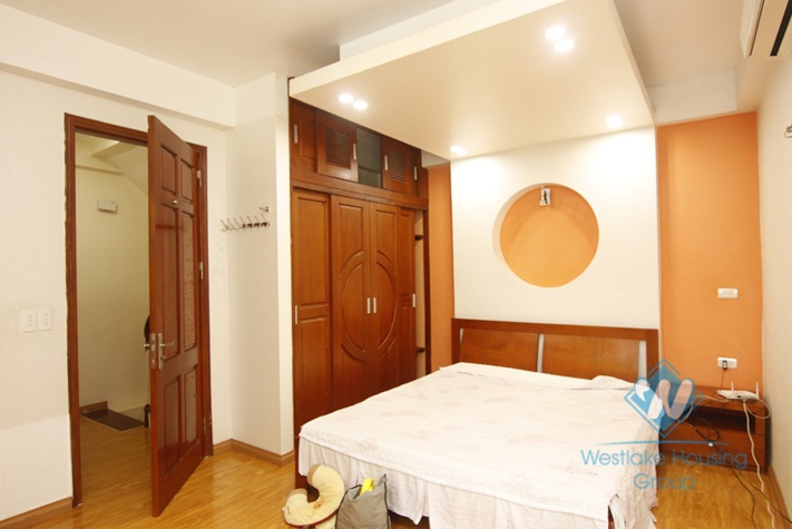 Cozy House has cheap price for rent in Vong Thi, Tay Ho.