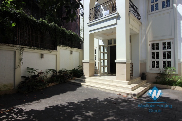 A gorgeous and new house for rent in Tay ho, Ha noi