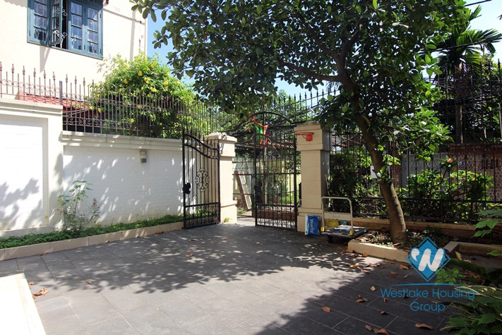 A gorgeous and new house for rent in Tay ho, Ha noi