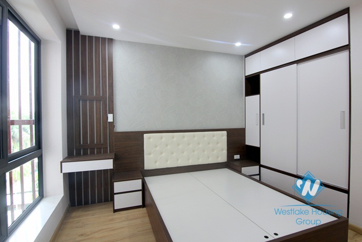 A brand new and modern 2 bedroom apartment for rent in Tay ho, Ha noi