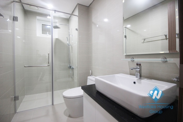 A Brandnew and Morden 3 Bedrooms Apartment For Rent in L3 Ciputra.