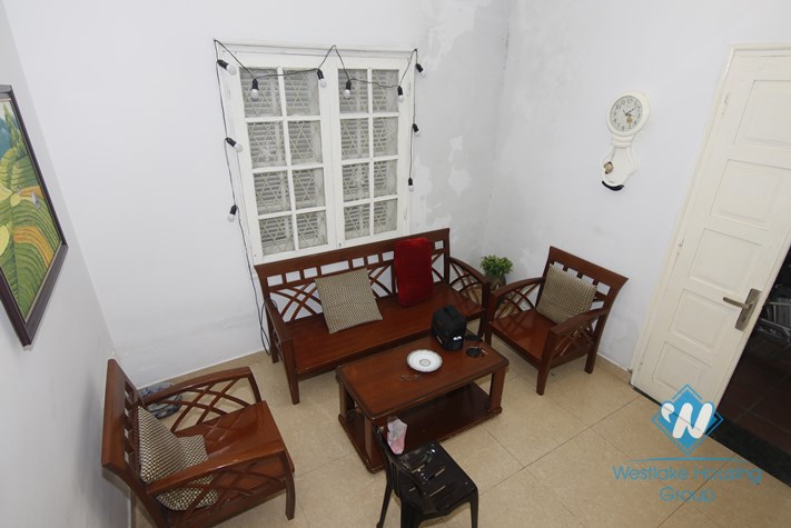 House with 4 bedroom for rent in Doi Can, Ba Dinh