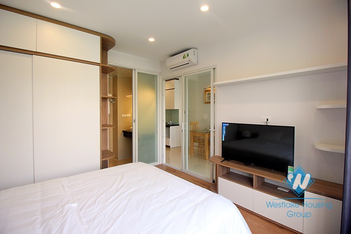 A Brandnew 01 bedroom apartment for rent in Dang Thai Mai st, Tay Ho area.
