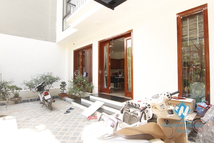 A brilliant house with terrace for rent in Long Bien District