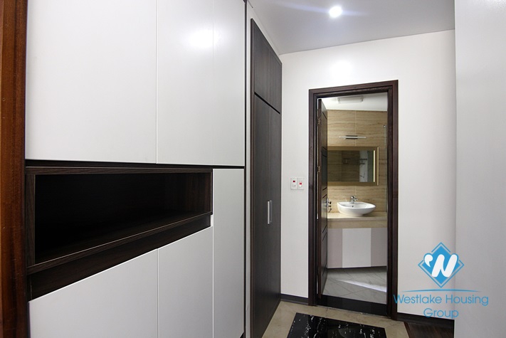 Brand new apartment for rent in Tay Ho street, Quang an ward, Tay Ho district 
