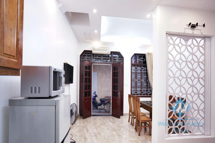 A beautiful house with 2 bedroom for rent in Au Co, Hanoi
