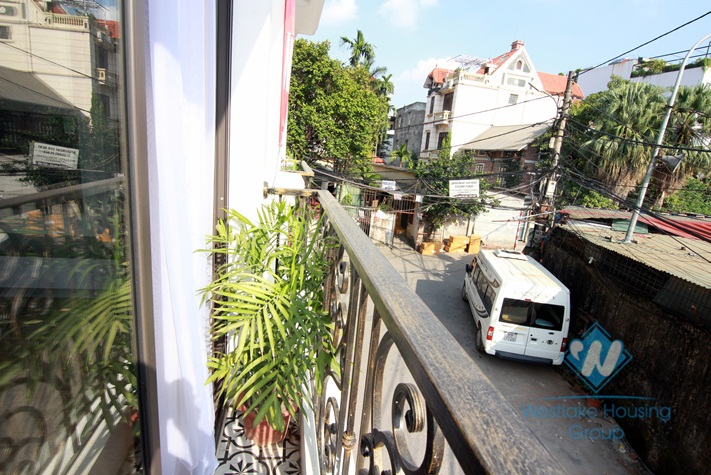 Brand new 2 bedrooms aprtment for rent in Au Co street, Hanoi.