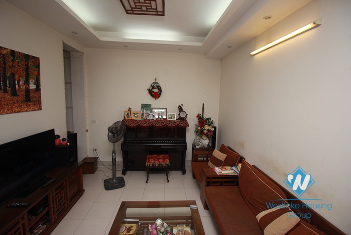 A nice and quiet house with 4 bedrooms for rent in Ba Dinh District
