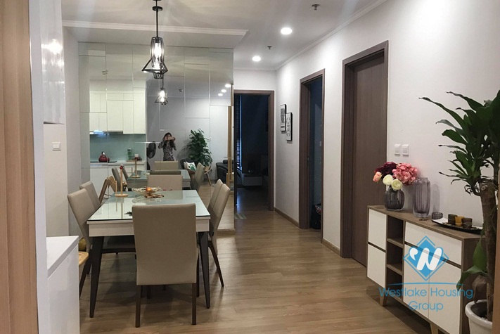 A cozy and beautiful 3 bedroom apartment for rent in Vinhome Gardenia 