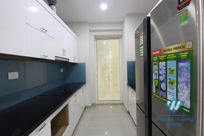 A brandnew 3 bedroom apartment for rent in L Tower, Ciputra