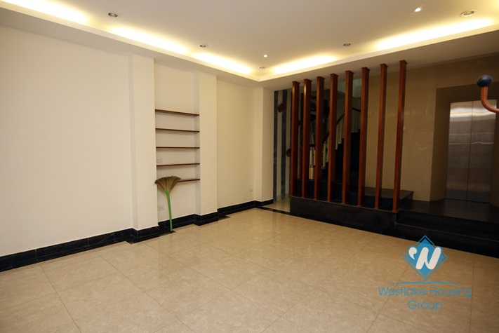A new 5 bedroom house for rent in Ba dinh, Ha noi