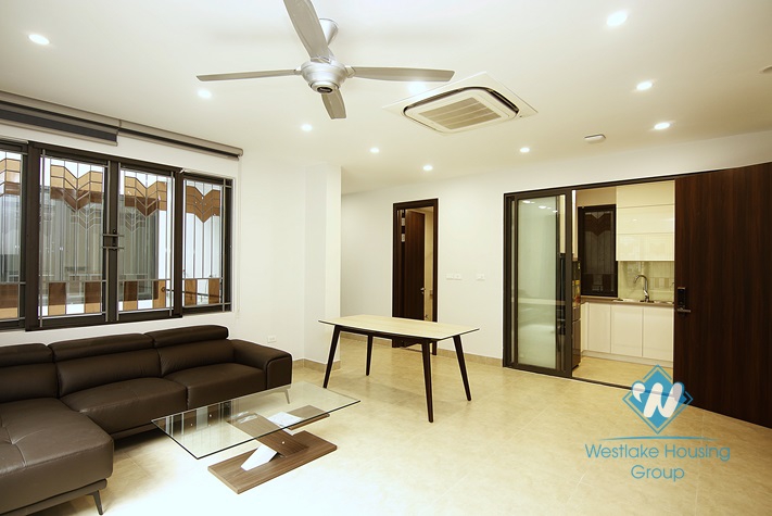 Morden and brand new 2 bedrooms apartment for rent in Van Ho 3, Hai Ba Trung, Ha Noi.