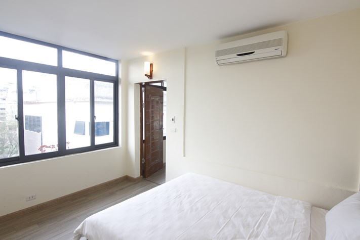 Duplex serviced apartment for rent in Truc Bach area, Ba Dinh, Hanoi.