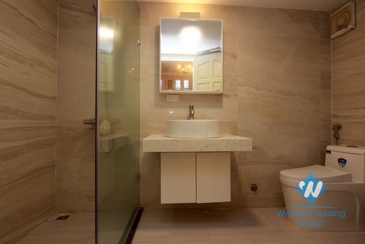 A gorgeous 1 bedroom apartment for rent in Tay Ho District