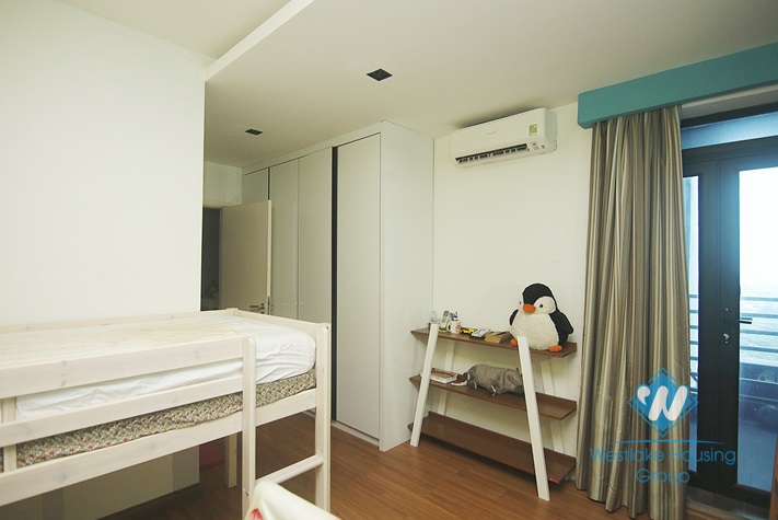 Beautiful duplex apartment for rent near Aeonmall Long Bien, Ha Noi