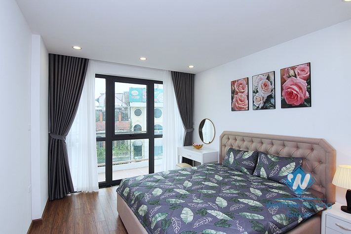 A glamorous apartment for rent on Xuan Dieu, Tay Ho District