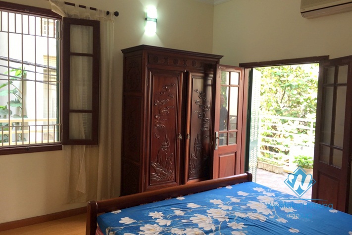 A cozy house for rent on Hoang Hoa Tham, Ba Dinh