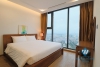 High floor apartment for rent in Vinhome Metropolis Lieu Giai, Ba Dinh