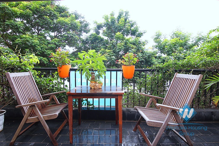Lake view 3 bedrooms apartment for rent in Quang Khanh st, Tay Ho district