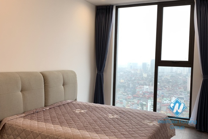 A lovely 2 bedroom apartment for rent in Sun Grand City Thuy Khue