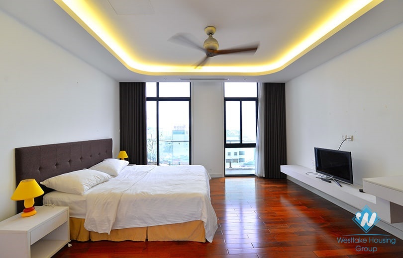 Bright and modern 3 bedrooms duplex apartment for rent in central Ba Dinh area, Hanoi