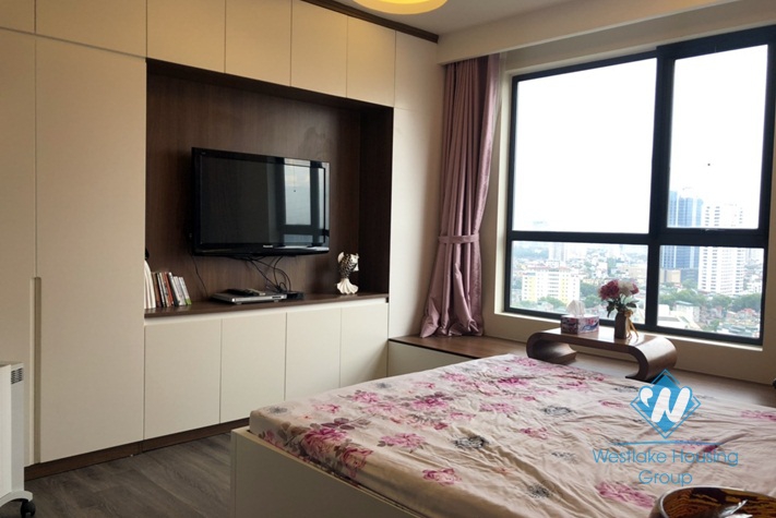 A nice 3 bedroom apartment for rent in Dong Da, Ha Noi