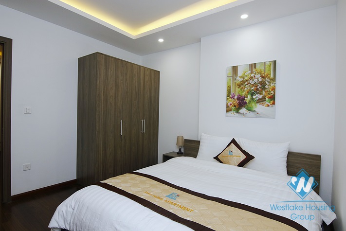 Spacious 1 bedroom apartment for rent in Dich Vong Hau street, Cau Giay