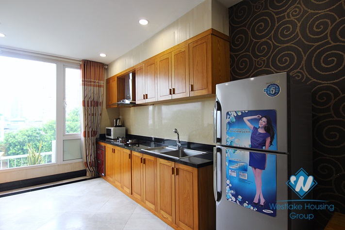 Bright 2 bedroom apartment for rent in Lang street, Dong Da, Ha Noi
