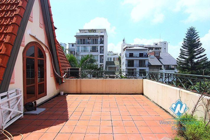 Large house for rent with large garden and swimming pool in Tay Ho, Hanoi