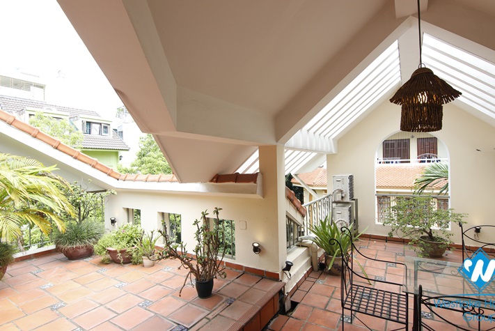A modern fully-furnished five-bedroom house near Ton Duc Thang st, Dong Da