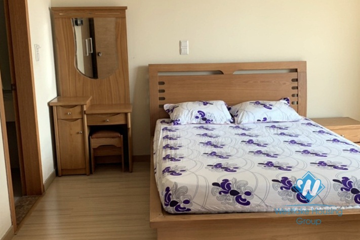 A beautiful 3 bedroom apartment for rent in Dong da, Ha noi