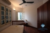 Unfurnished house with big yard for rent in Xuan Dieu, Tay Ho, Ha Noi