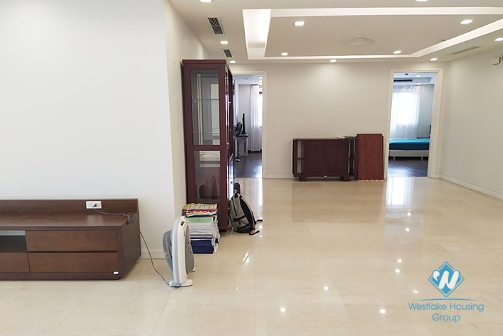 A 3 bedroom apartment with lot of natural light in Ciputra, Ha noi
