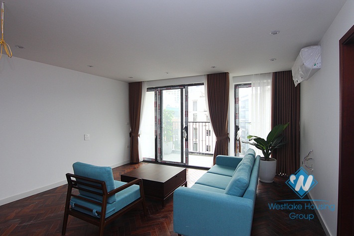 A charming 4 bedroom apartment for rent in Tay Ho