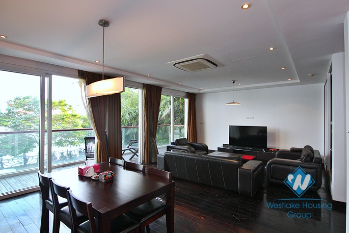 A lakeview 3 bedroom apartment for rent in Quang An, Tay Ho