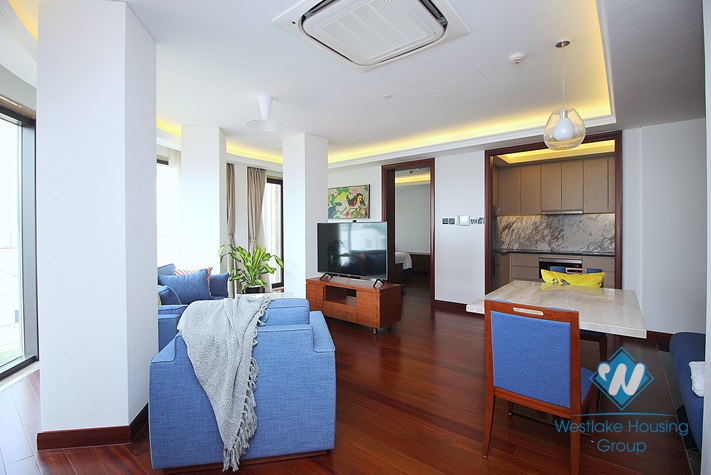 Luxury one bedroom apartment for rent in Truc Bach area, Ba Dinh