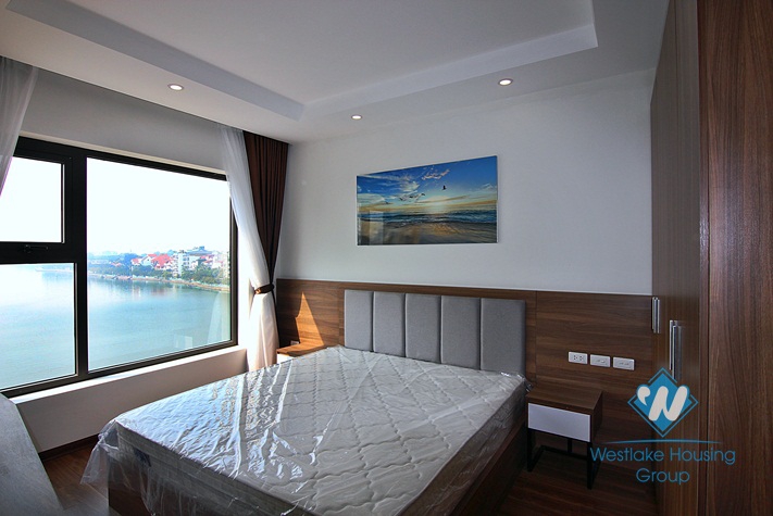 A brand new 2 bedroom apartment with lake view in Xuan Dieu, Tay Ho