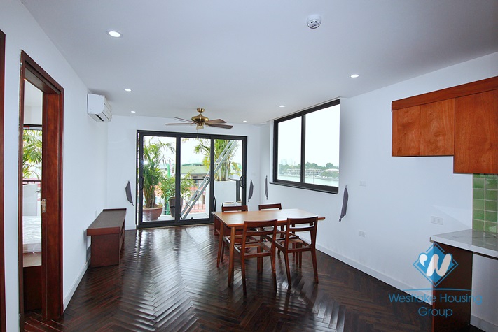 Lake view one bedroom apartment for rent in Tu Hoa, Tay Ho