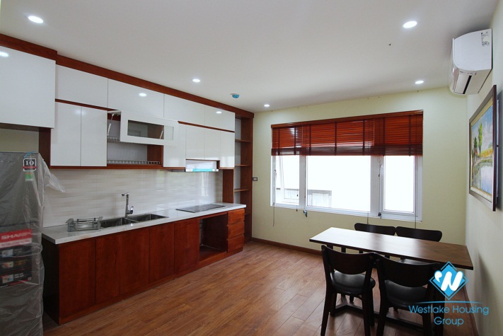 One bedroom apartment for rent in Vong Thi st, Tay Ho District 